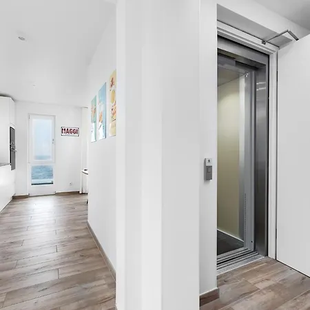 شقة Sky 65 - Penthouse Mit Meerblick Fuer 6 Personen *