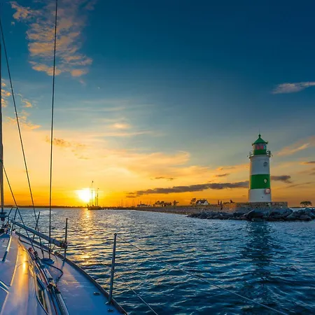 شقة Sky 65 - Penthouse Mit Meerblick Fuer 6 Personen *